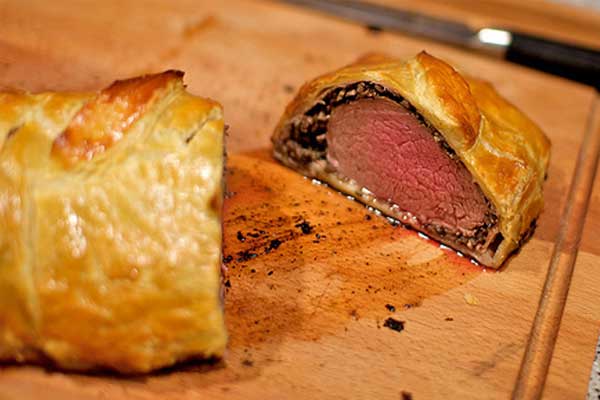 Bir Ziyafet Şaheserinin Yeniden Yorumlanması: Dana Wellington