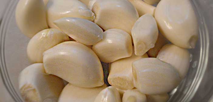 Featured image of post Sarımsağı Soymak Hiç Bu Kadar Kolay Olmamıştı!