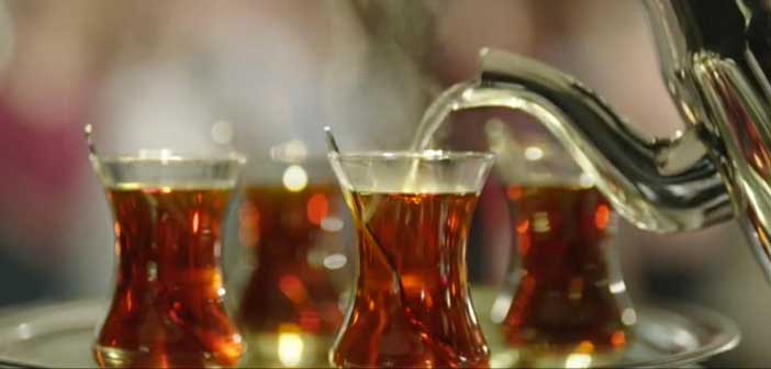 Featured image of post Lezzetli Çay Yapmanın Püf Noktaları