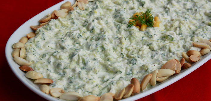 Featured image of post Tavuklu Kabak Salatası