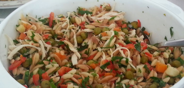 Featured image of post Arpa Şehriyeli Tavuk Salatası