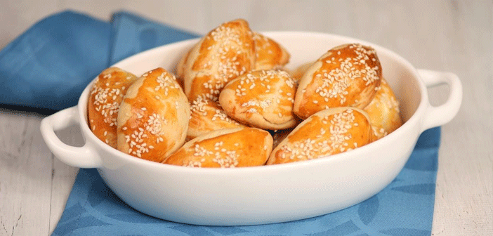 Featured image of post Bayatlamayan Mayalı ve Mayasız Poğaça Tarifleri