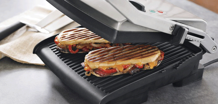 Tost Makinesi Nasıl Temiz Kalır?