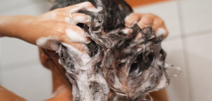 Featured image of post Saçlarınıza Detoks Yapacak 10 Maske Tarifi