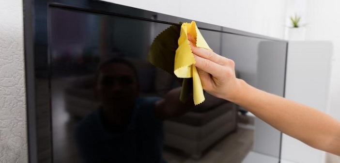 Featured image of post Televizyon Ekranını Temizlemek İçin 5 Kolay İpucu