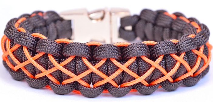 Featured image of post Paracord Bilekliği Sivrisinek Kovucusu Yapın