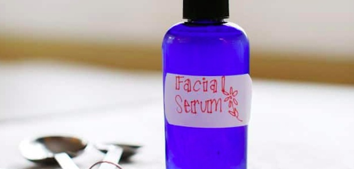 DIY Nemlendirici Yüz Serumu
