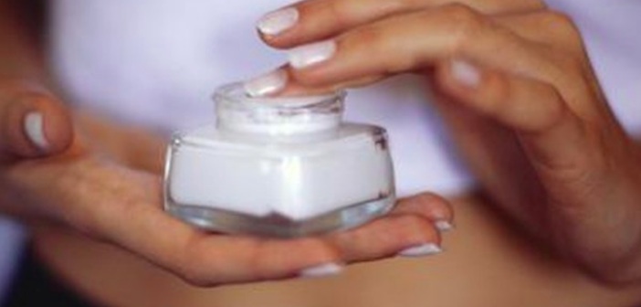 Featured image of post Lanolin Cilt ve Saç Bakımındaki Yararları